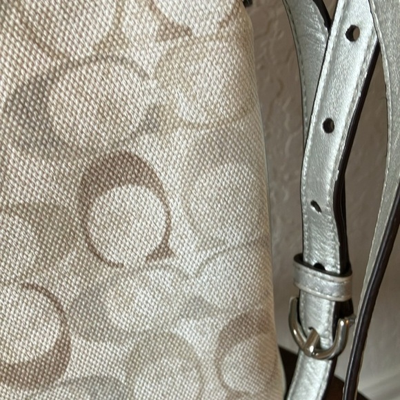 Coach:Cream/Beige/Gray Swing Crossbody Bag-Adjustable Strap-wet look-Silver tone - Picture 8 of 16